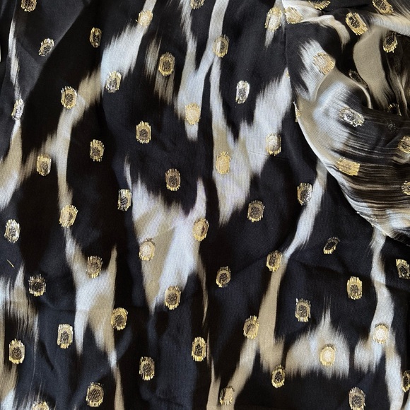 Nicole Miller Women's Metallic Ikat Crop Top Black Size Medium - Picture 5 of 5